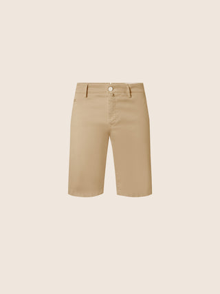 Bob Slim Bermuda Shorts in Beige Stretch Cotton and Lyocell Twill