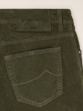 Bard - Pants in Stretch Thin Ribbed Corduroy