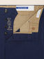 Pantalon chino John en gabardine extensible bleu nuit, coupe droite | Jacob Cohën | Details 4