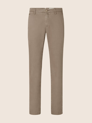 Bobby Slim Chino Pants in Taupe Stretch Twill in Cotton and Lyocell
