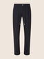 Pantalone 5 tasche Pharrell Active  relaxed carrot in cady stretch di nylon blu navy | Jacob Cohën | Details 1