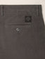 Pantalone chino Bobby slim in raso stretch di cotone grigio canna di fucile | Jacob Cohën | Details 4