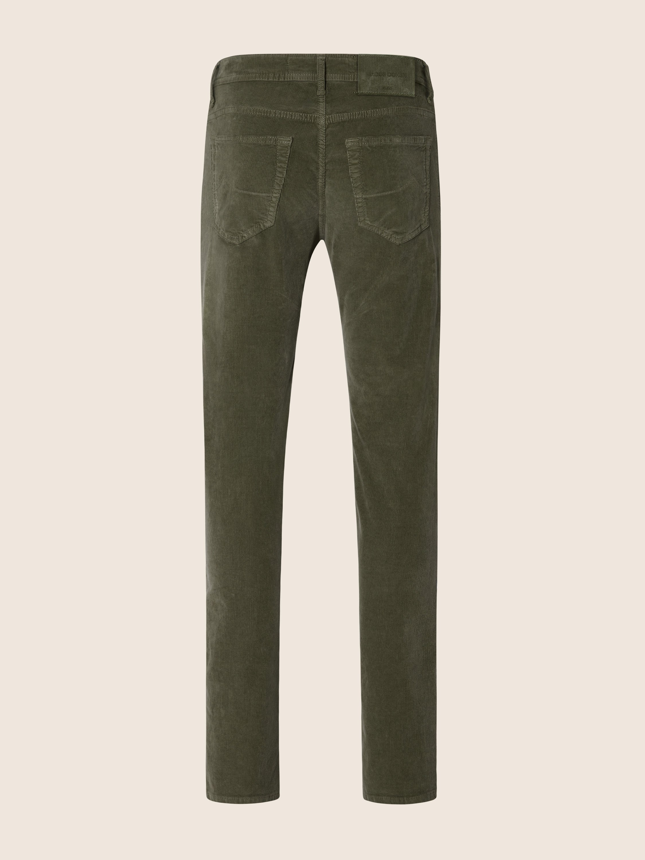 Bard Regular-Slim 5 Pocket Pants in Dark Green Stretch Corduroy