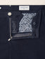 Pantalone chino Bobby slim in raso stretch di cotone blu navy | Jacob Cohën | Details 4