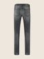 Bard Regular-Slim 5 Pocket Jeans in Black Sprayed Super Stretch Denim | Jacob Cohën | Details 3
