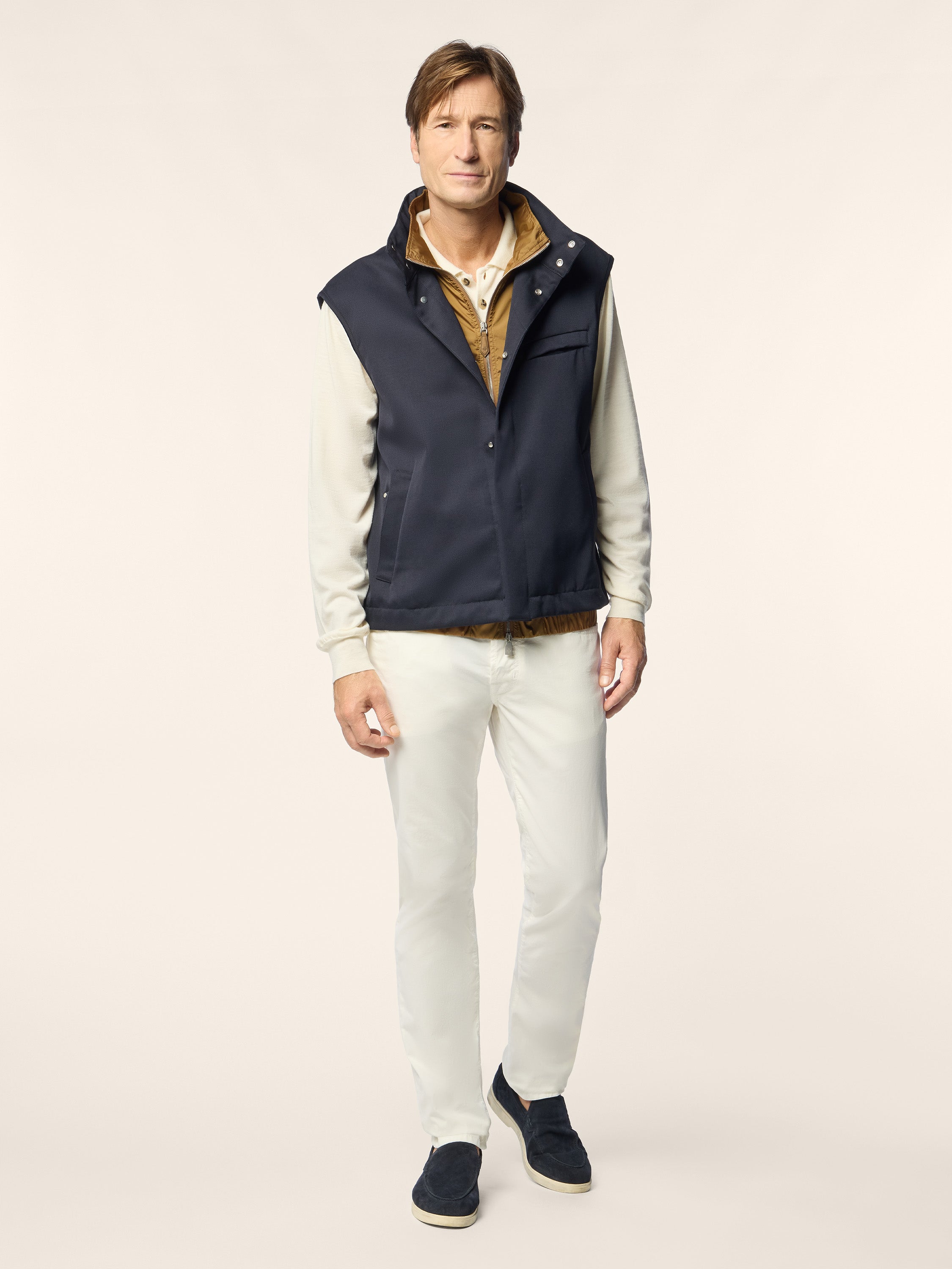 【極美品】Wool Gabardine Piping Vest Sleeveless Vest in Tobacco Wool Gabardine | Jacob Cohën