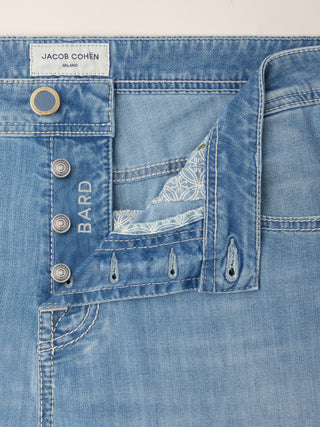 Bard Regular-Slim 5 Pocket Jeans in Light Blue Power Stretch Denim with Vintage Wash 4