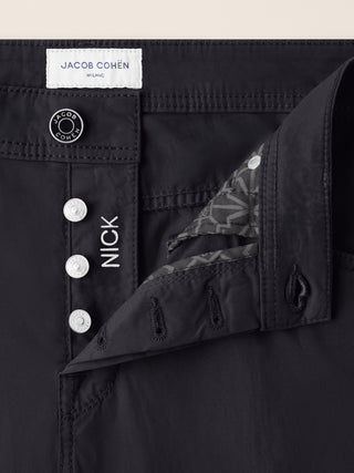 5-Pocket-Hose Nick Slim aus marineblauer Stretch-Baumwoll-Gabardine 4