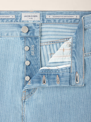 5-Pocket-Jeans Sean Relaxed Straight aus Denim mit hellblauen Streifen, Bleach-Waschung 5