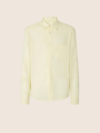 Hemd aus hellgelbem Leinen