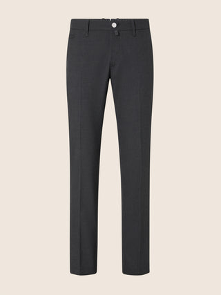 Pantaloni chino Bobby slim in batavia stretch di cotone e lana grigio scuro 1