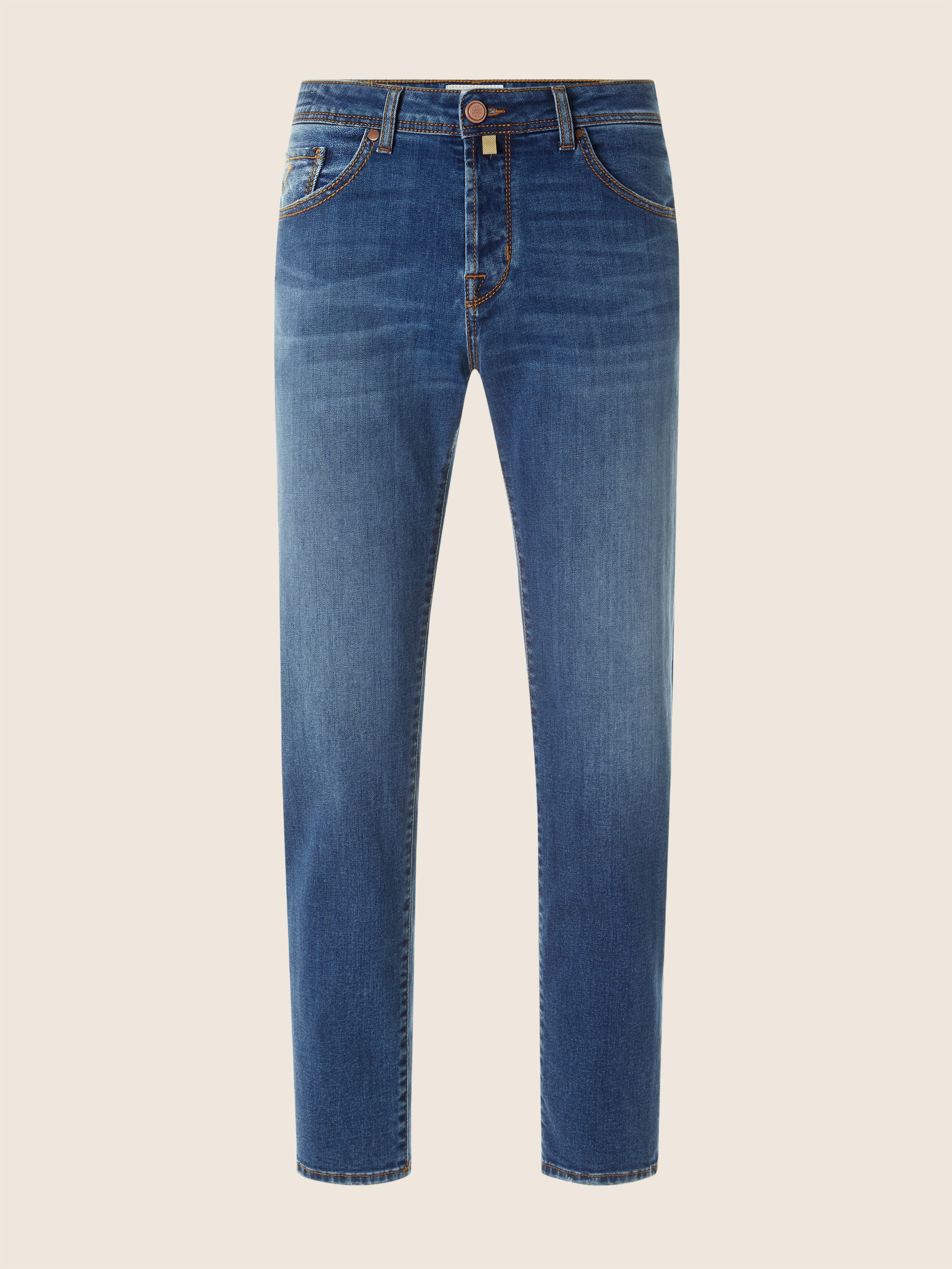 Men's Carrot Jeans: Tapered & Relaxed Styles | Jacob Cohën