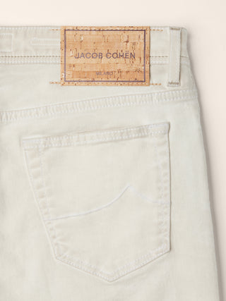 Bard Regular-Slim 5 Pocket Pants in Natural White Stretch Bull 2