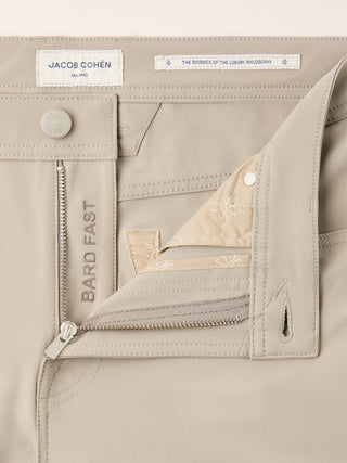 Bard Regular-Slim 5 Pocket Pants in Beige Technical Stretch Cady 4
