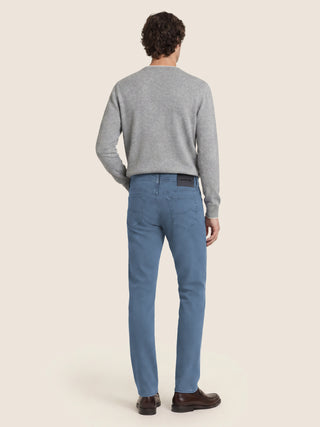 Pantalones Bard 5 bolsillos en sarga stretch de algodón y lyocell celeste empolvado 5