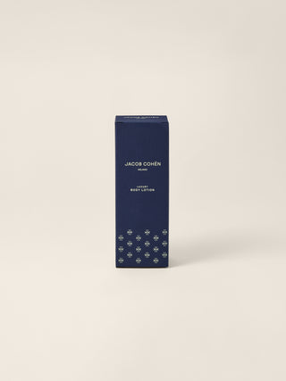 Iconic Indian Wood Jacob Cohën Bodycare Body Cream 3